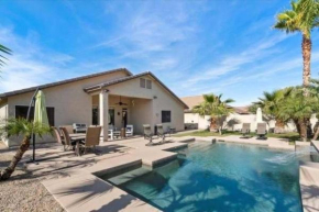Sunny Escape Cozy Chandler Home